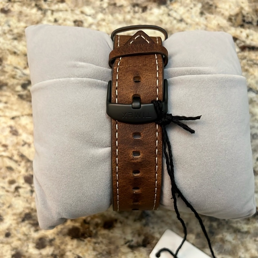 Timex Milwaukee Brewers Watch with Brown Leather Band - Picture 2 of 6